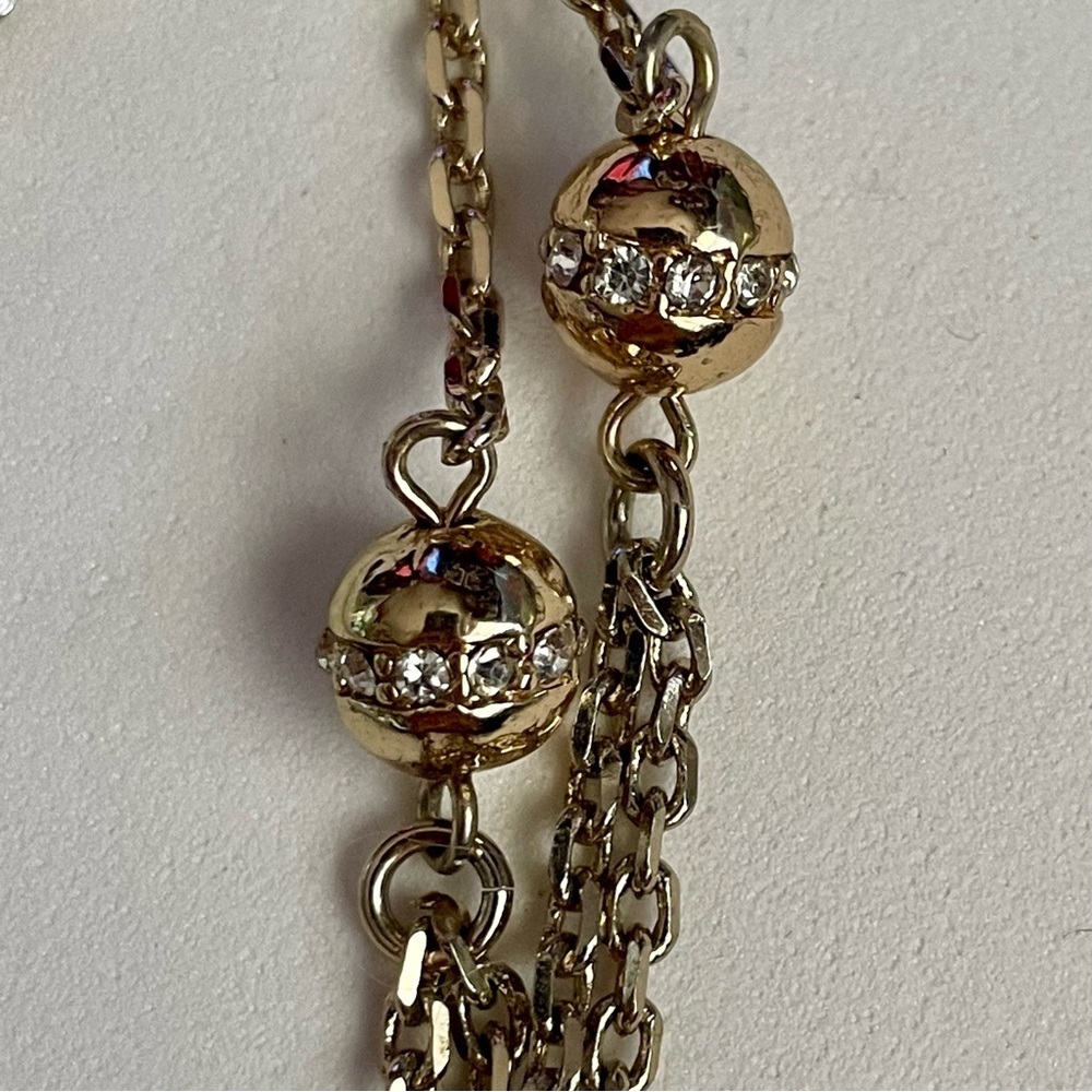 Lyell NYC Floral Medallion Necklace in Gold and Silver - Picture 6 of 9